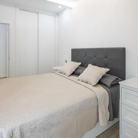 Moderno Apto En Playa De Canteras Con Parking! Apartment *
